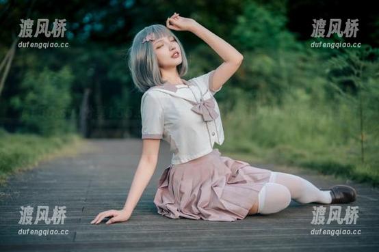 分享155.su的黑料入口，让你的八卦技能提升到新高度！