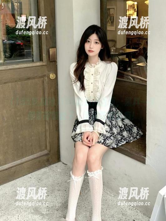 155吃瓜网 155吃瓜网首页,黑料一来都要撑破肚子,这周吃得过瘾!