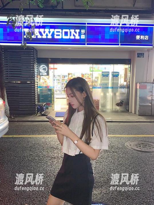 177.sk 177.sk导航:别觉得过分,只是为了让你不被八卦裹挟!