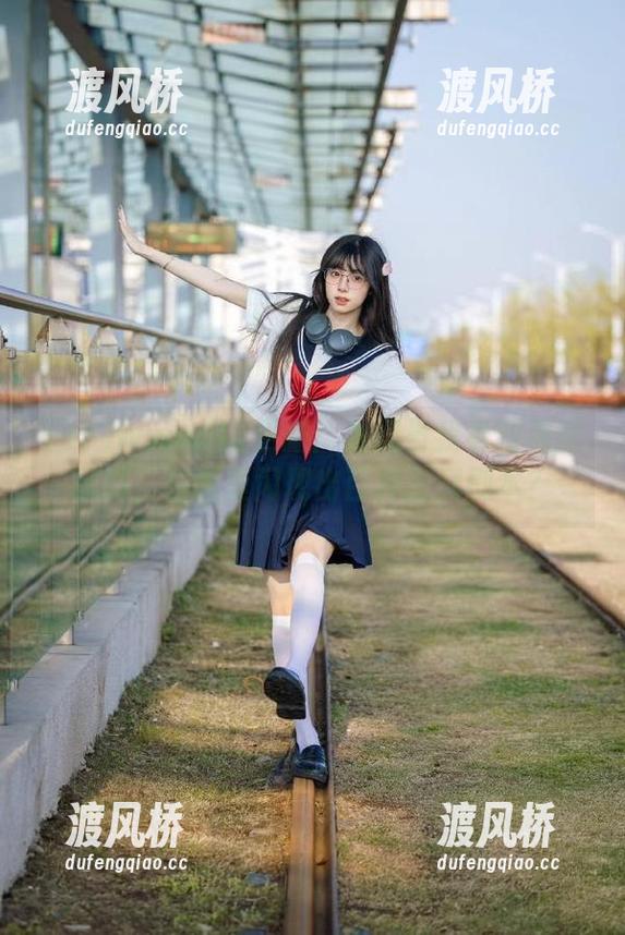 www.17更新：为何当我看到那张图时，脑海里闪现出百种脑洞剧本？