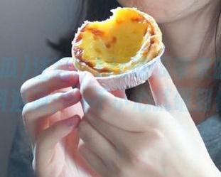 注意！17c吃瓜带来的新视频，黑料汹涌，一不小心就砸到你了！