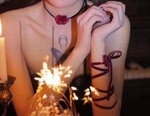 在线诉说17吃瓜反差感，真的是个奇特的地方。
