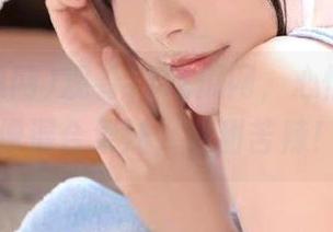 观看17吃瓜网，心情复杂得像混合果汁，酸甜苦辣！