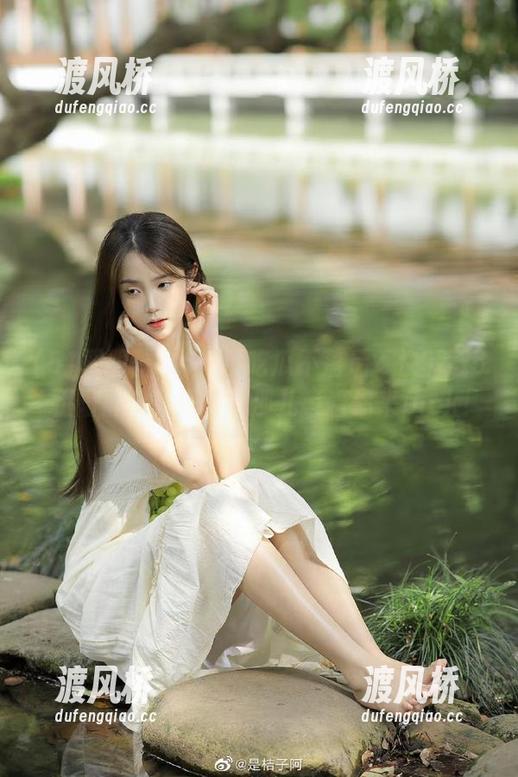 想要吃瓜不落后？快下载51朝阳群众，瓜都在那儿等着你来pick！