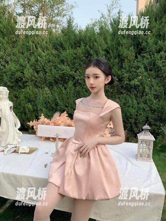 52cg 52cg:永不迷路,真相如此扑朔迷离,让人想一探究竟。
