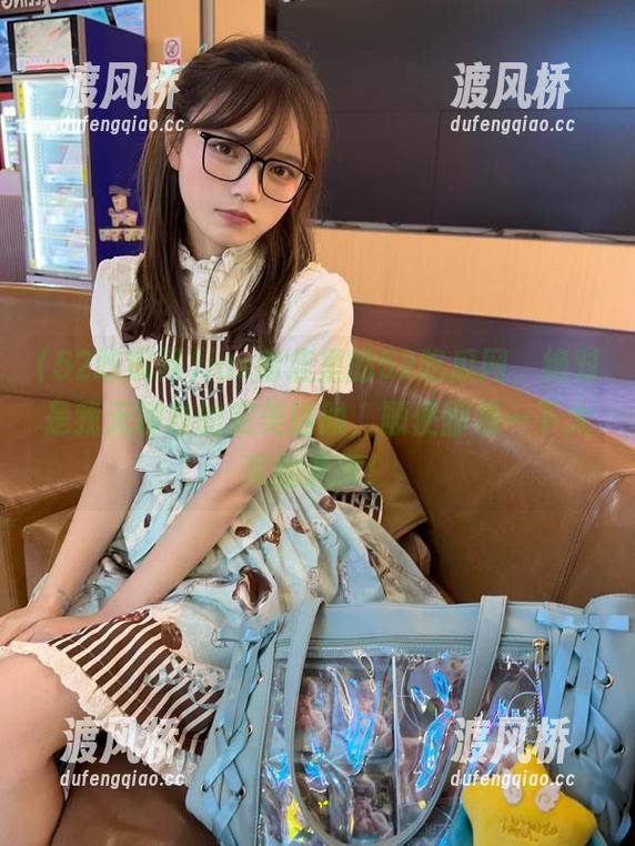 52吃瓜网 ios商店里的52吃瓜网,绝对是我无聊时的完美逃脱,顺便鄙视一下大家的选择!