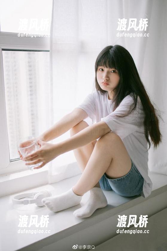 718.sx 718.sx发布这款瓜:哎呀,瓜里竟然藏着小心机,吃的时候要小心哦!