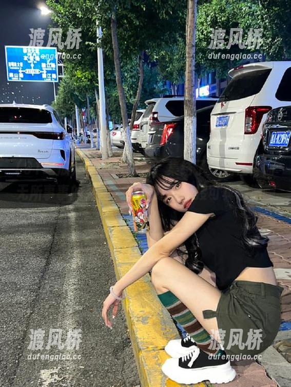 91吃瓜 91吃瓜在线,集结了一批在外面无所事事的灵魂,在线盯着热搜可真刺激啊!