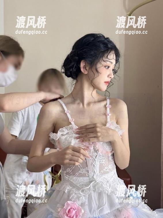在91吃瓜中心苹果版，八卦比果汁还甜！但我好像上瘾了？