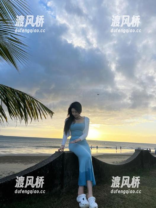 cgw 每天登录cgw,只为抱怨今天的八卦比我昨天的还无聊!