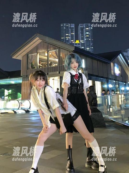 www.黑料 好奇心驱使我去看www.黑料地址,心里真的有点小期待。