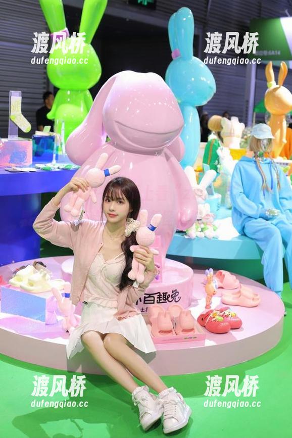 zztt15 我在网页上看“zztt15”,结果一不小心点进了个奇怪的链接,啊,不要啊!