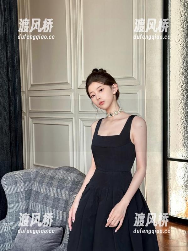 五一吃瓜群 打开“五一吃瓜群”,收藏你的瓜行业第一手资料,最干货的新鲜事件随时更新!