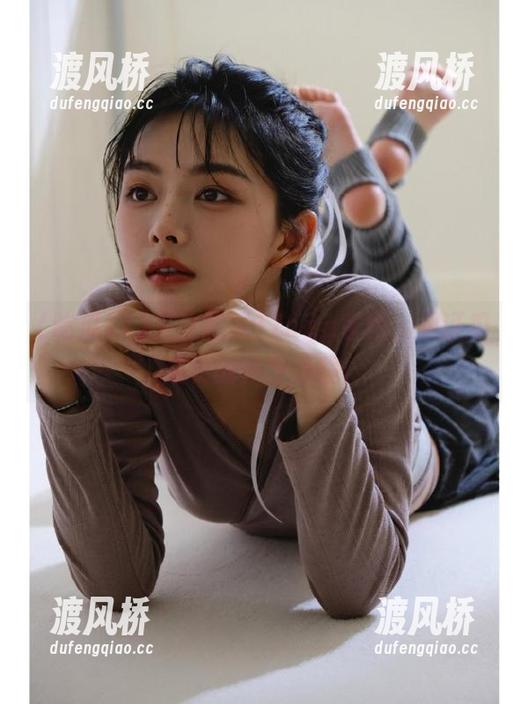 关注吃瓜17cgg官网，见证瓜成长的神奇历程！