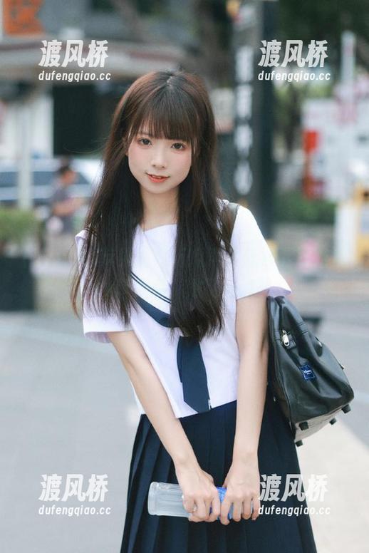 苹果正在听瓜声，赶紧下载吃瓜tv苹果版，放飞自我！