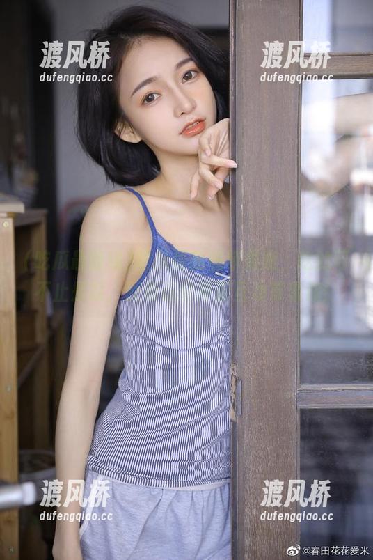 吃瓜最前线 吃瓜最前线苹果版,吃的可不止是瓜,还有这些奇葩互动等着你!