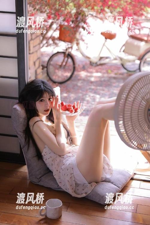 吃瓜最前线 吃瓜最前线:视频中的沙雕瞬间,看得想捂脸!