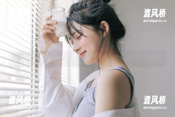 吃瓜网 首页照进我的眼,吃瓜网竟成为社交尴尬的避风港?
