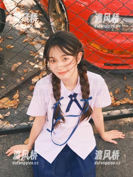 吃瓜网：网页里的“每日爆”成了心灵鸡汤，还是鸡飞狗跳？