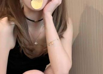 吃瓜网登录那一瞬间，满屏的热门大瓜，让我意外得不行！