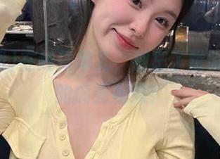 在线撸串儿，别忘了瞅瞅吃瓜网的搞笑视频！