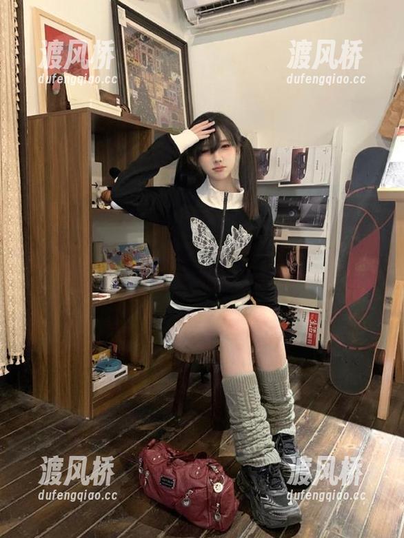 吾爱吃瓜网 在线潜伏“吾爱吃瓜网52”,瓜里有戏!有没有听到心跳的节奏?