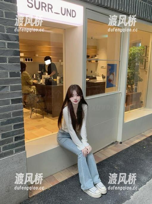 这个黑料911真的是，瓜都给我吃不饱，赶紧上网址thxavo.com刷新