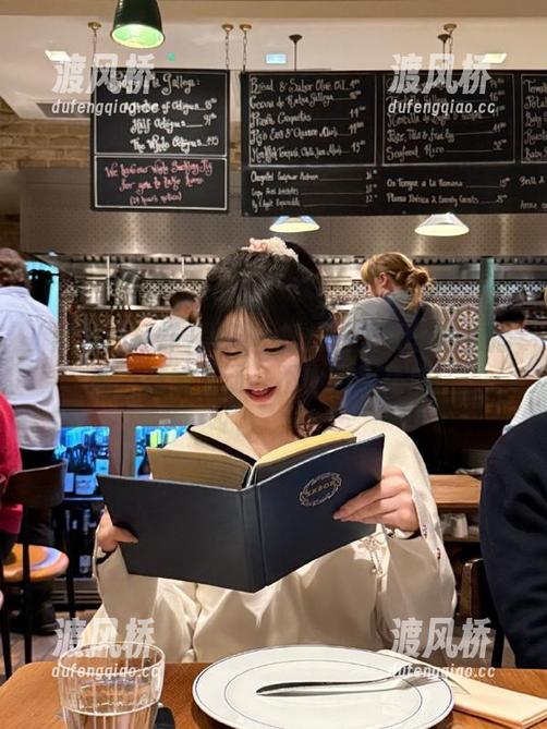 黑料不打烊万里长征的直播间，在线互动，不怕回头是岸！