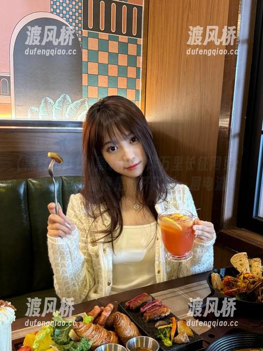 黑料不打烊万里长征网页：每次点击都像是撩开了新一层电流