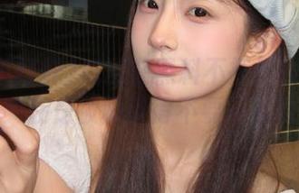 沉浸在黑料不打烊的网页里，实在是被吸引得不要不要的！