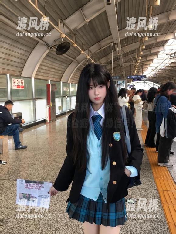 “黑料不打烊”app，正能量丢失综合症，求助信号！