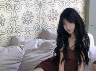 手挡住不能看，黑料不打烊苹果版的新入口里全是你不敢相信的瓜！