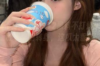zztt12黑料不打烊——在线求华丽转身，这瓜太香！