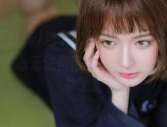 进了“黑料不打烊”入口，我的好奇心无法自已——页面下载也太简单了吧