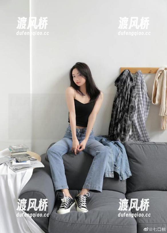 沉迷于黑料不打烊app的资源，那画面时而欢快，时而疑惑，就像在探险的未知领域！