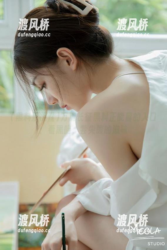 万篇长征黑料正能量的入口：看黑暗，尝尖酸的滋味