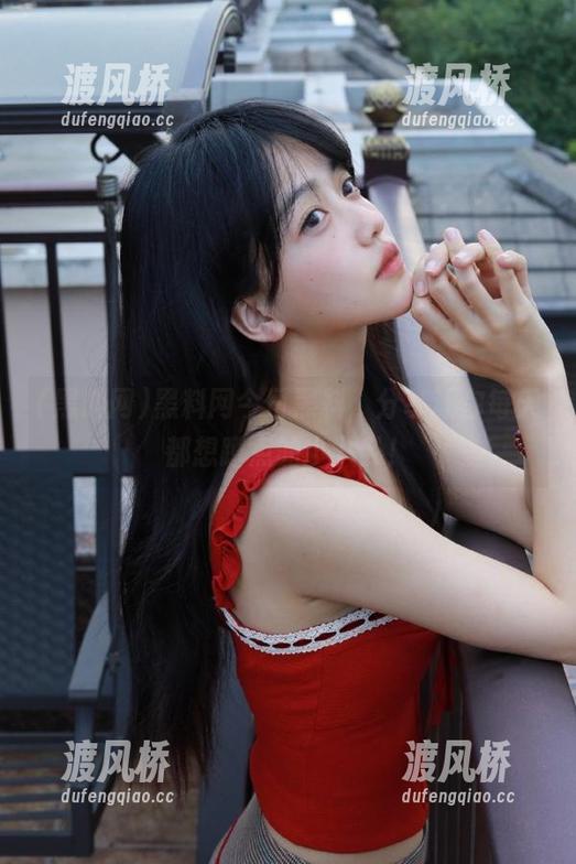黑料网今日黑料，分享让你每天都想蹲点的小八卦！