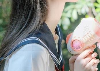 黑料网址苹果版，闲着没事还不如和瓜一起嗨！